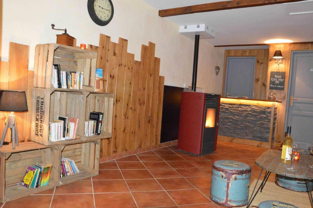 Saint-Michel-de-Chaillol Auberge Le Vieux Chaillol מראה חיצוני תמונה